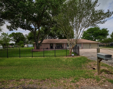 9326 Kostelnik Street - Photo Thumbnail 1