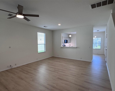29726 Sullivan Oaks Drive - Photo Thumbnail 19