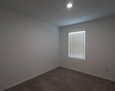 14993 Rustic Moon Rd - Photo Thumbnail 10
