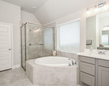 10131 Napier Drive - Photo Thumbnail 17