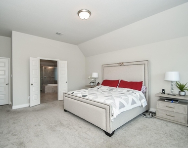 10131 Napier Drive - Photo Thumbnail 15