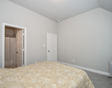 10131 Napier Drive - Photo Thumbnail 21