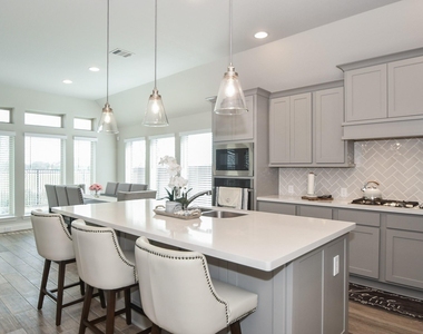 10131 Napier Drive - Photo Thumbnail 12