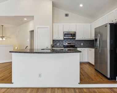 9829 Riddlelink - Photo Thumbnail 7