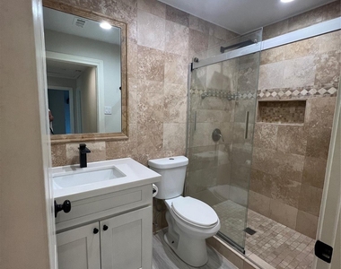 2714 Echo Street - Photo Thumbnail 23
