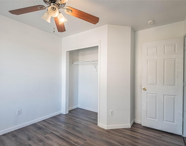 19507 Narcissus Brook Lane - Photo Thumbnail 11