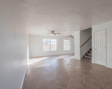 19507 Narcissus Brook Lane - Photo Thumbnail 2
