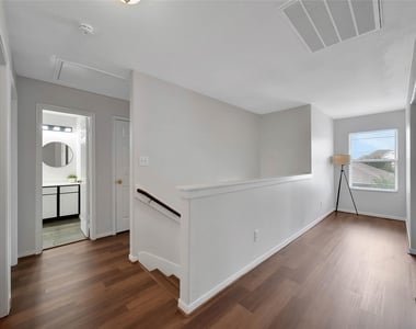 3022 Madison Elm Street - Photo Thumbnail 17