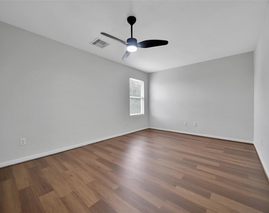 3022 Madison Elm Street - Photo Thumbnail 18