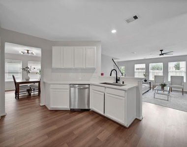 3022 Madison Elm Street - Photo Thumbnail 8