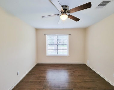 12800 Briar Forest Drive - Photo Thumbnail 37