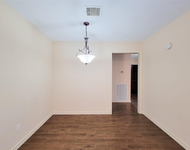 12800 Briar Forest Drive - Photo Thumbnail 19