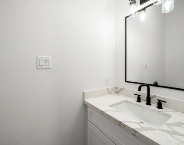 5516 Hardy Street - Photo Thumbnail 13