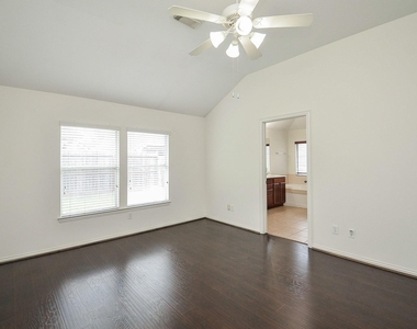 7038 Cornflower Lane - Photo Thumbnail 24