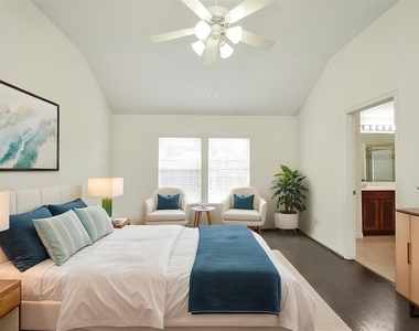 7038 Cornflower Lane - Photo Thumbnail 14