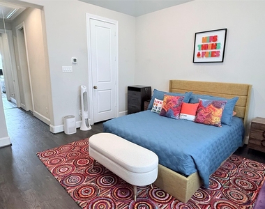 616 Delano Street - Photo Thumbnail 8