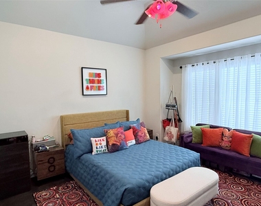 616 Delano Street - Photo Thumbnail 9