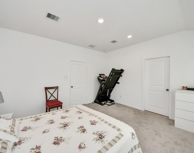 21927 Citrus Grove Court - Photo Thumbnail 24
