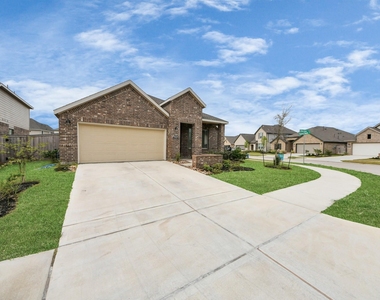 21927 Citrus Grove Court - Photo Thumbnail 3