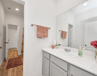 21927 Citrus Grove Court - Photo Thumbnail 35