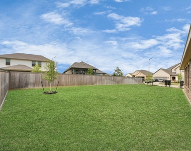 21927 Citrus Grove Court - Photo Thumbnail 7