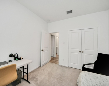 21927 Citrus Grove Court - Photo Thumbnail 32