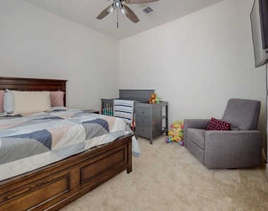 112 Pindo Palm Drive - Photo Thumbnail 34