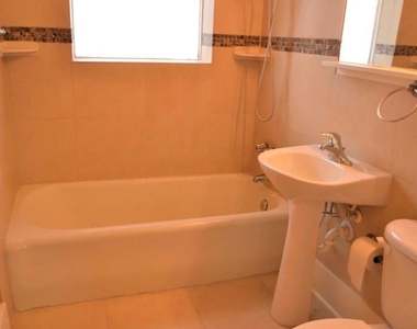 1505 Mcduffie Street - Photo Thumbnail 18