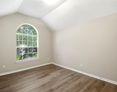 3924 Highland Vale Court - Photo Thumbnail 27