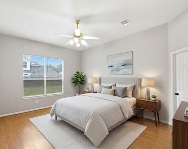 3924 Highland Vale Court - Photo Thumbnail 4