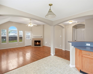 3924 Highland Vale Court - Photo Thumbnail 17
