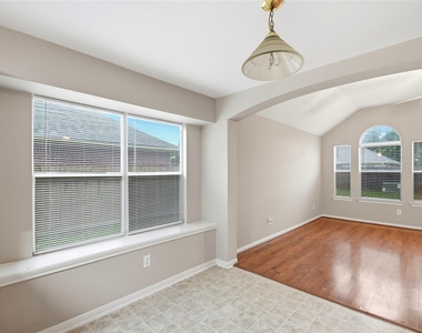 3924 Highland Vale Court - Photo Thumbnail 31