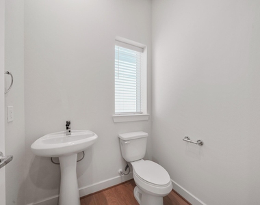 1518 Colonial Gorge Drive - Photo Thumbnail 13