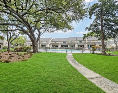 5005 Georgi Lane - Photo Thumbnail 17