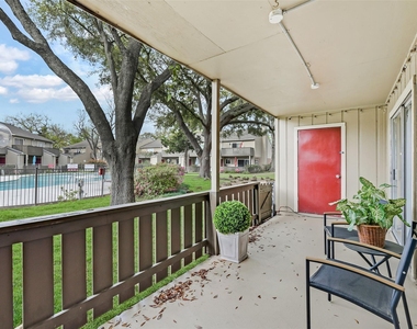 5005 Georgi Lane - Photo Thumbnail 16