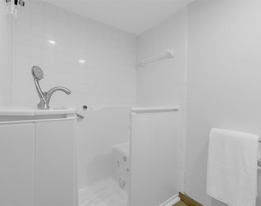 5005 Georgi Lane - Photo Thumbnail 11