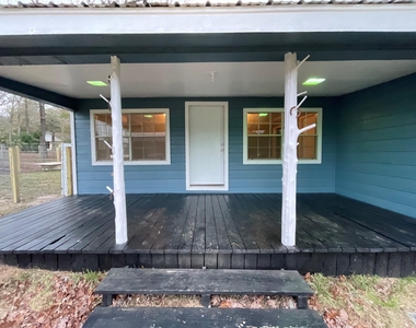 111 Cronin Road - Photo Thumbnail 1