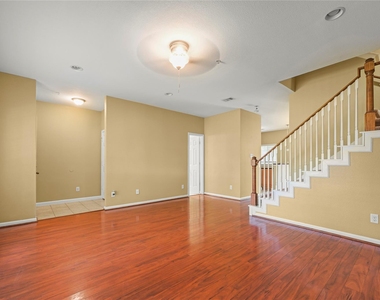1520 Sherwood Forest Street - Photo Thumbnail 25
