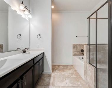 1511 Evermore Manor Lane - Photo Thumbnail 10
