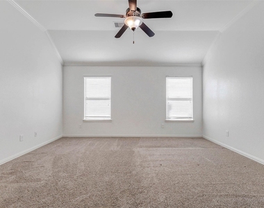 1511 Evermore Manor Lane - Photo Thumbnail 11