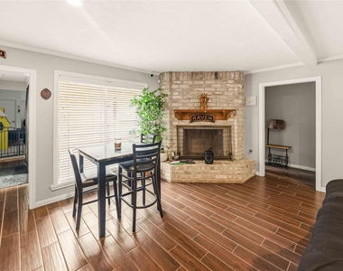 19302 Forest Fern Court - Photo Thumbnail 6
