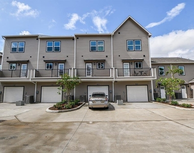 5262 Ella Boulevard - Photo Thumbnail 8