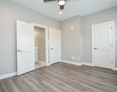 5262 Ella Boulevard - Photo Thumbnail 7