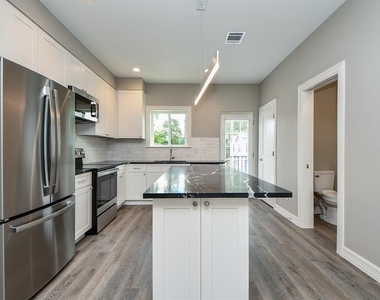 5262 Ella Boulevard - Photo Thumbnail 11