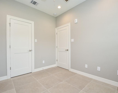 5262 Ella Boulevard - Photo Thumbnail 22