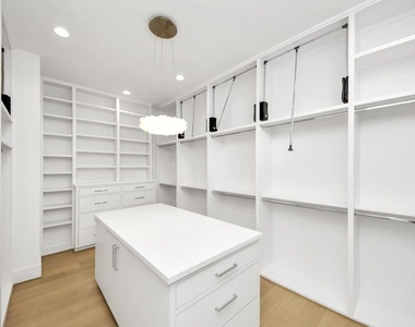 2232 Swift Boulevard - Photo Thumbnail 21