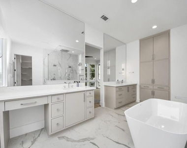 2232 Swift Boulevard - Photo Thumbnail 20