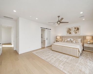2232 Swift Boulevard - Photo Thumbnail 19