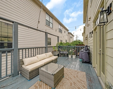 5323 Nolda Street - Photo Thumbnail 8