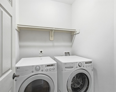26227 Bright Dawn Court - Photo Thumbnail 22